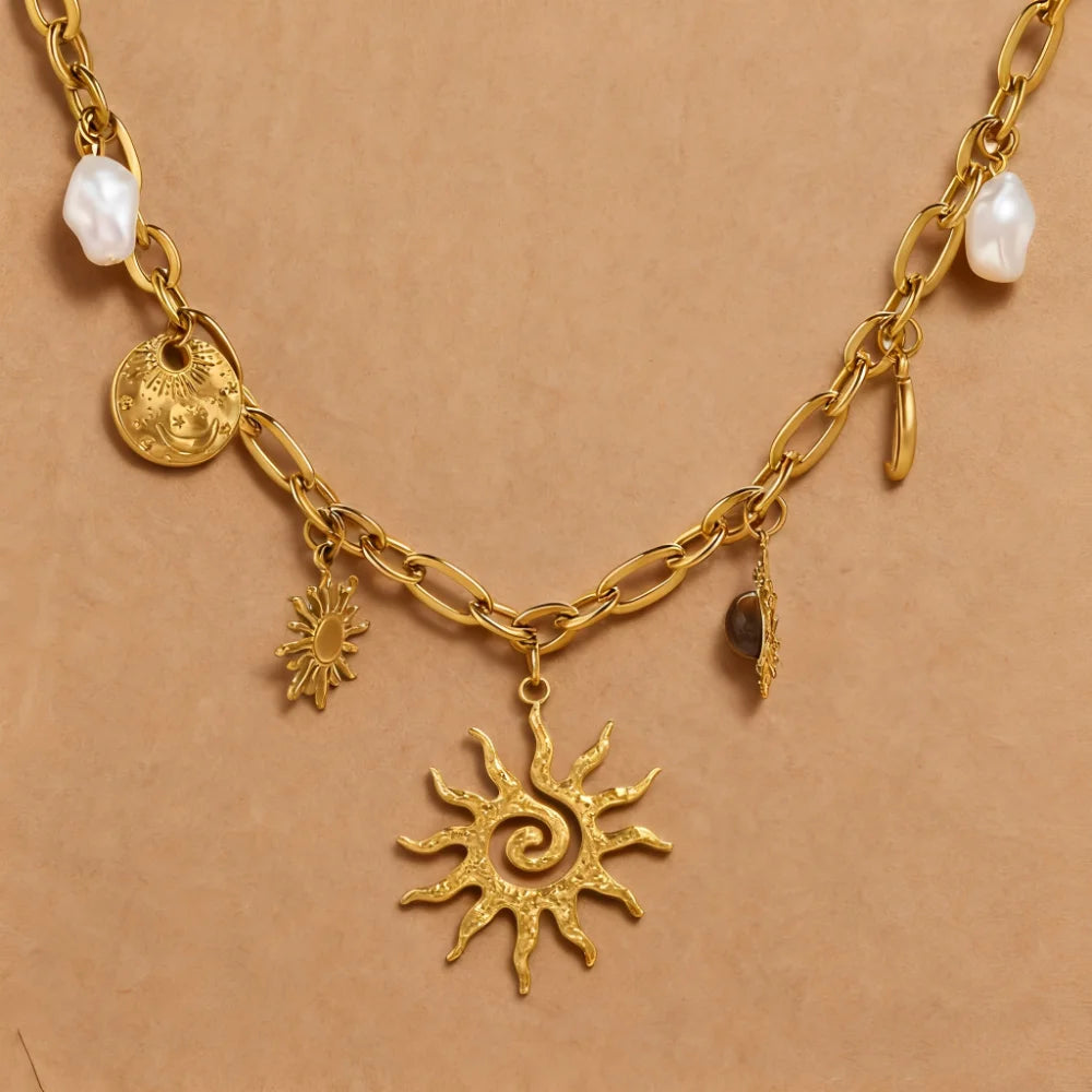 Mond Kette Gold