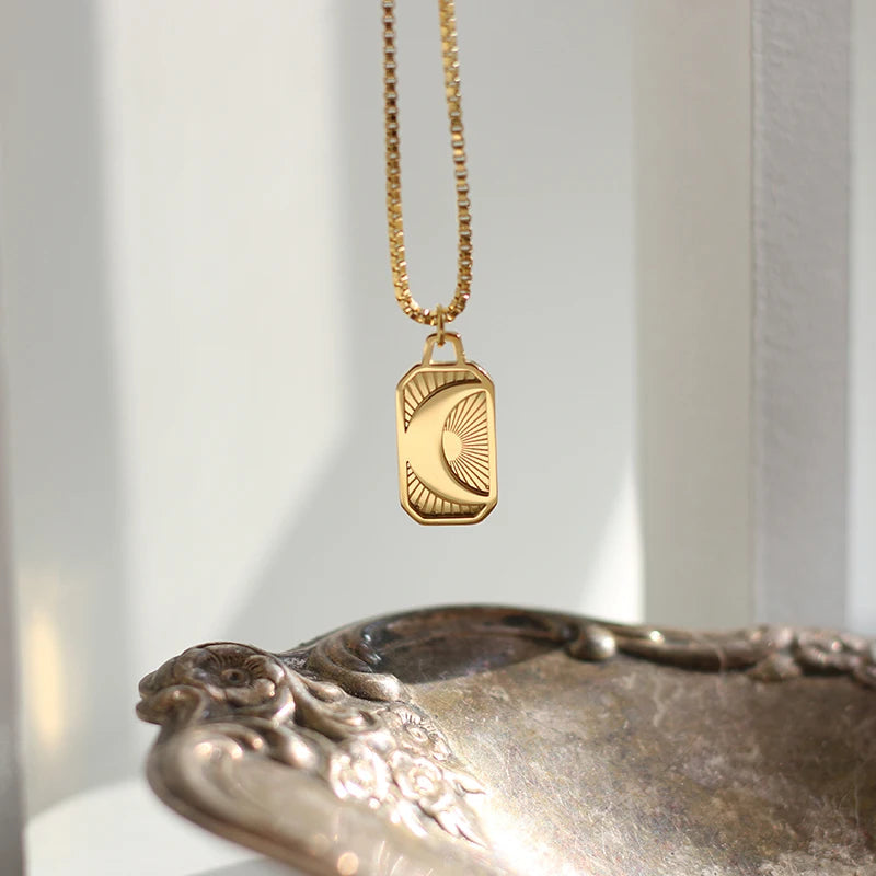 Moon Pendant Necklace Gold