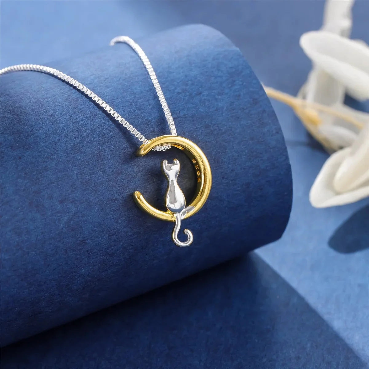 Necklace With Crescent Moon